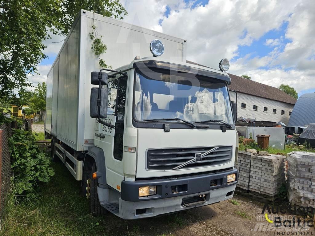 Volvo FL615 Kastenaufbau