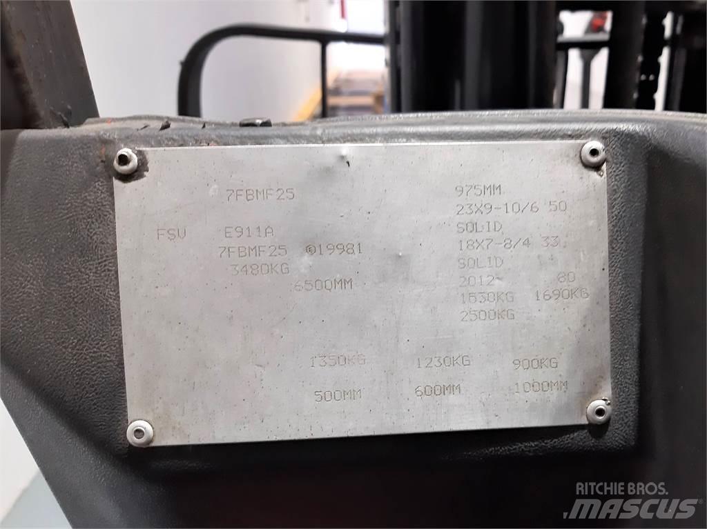 Toyota 7FBMF25 Elektro Stapler