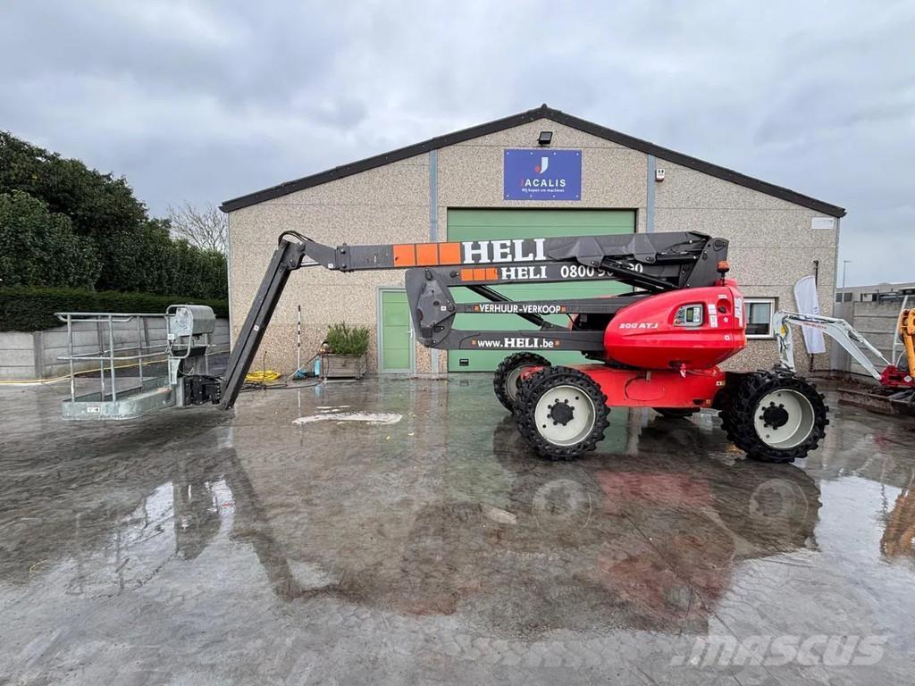 Manitou 200 ATJ Gelenkteleskoparbeitsbühnen