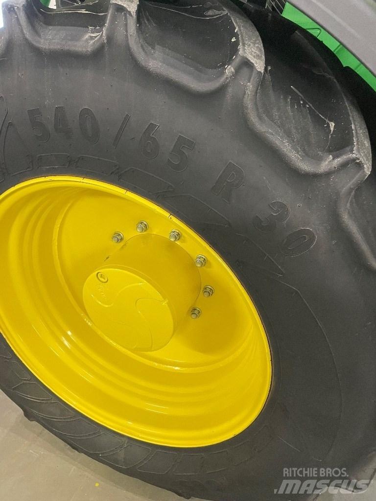 John Deere 6155R Traktoren