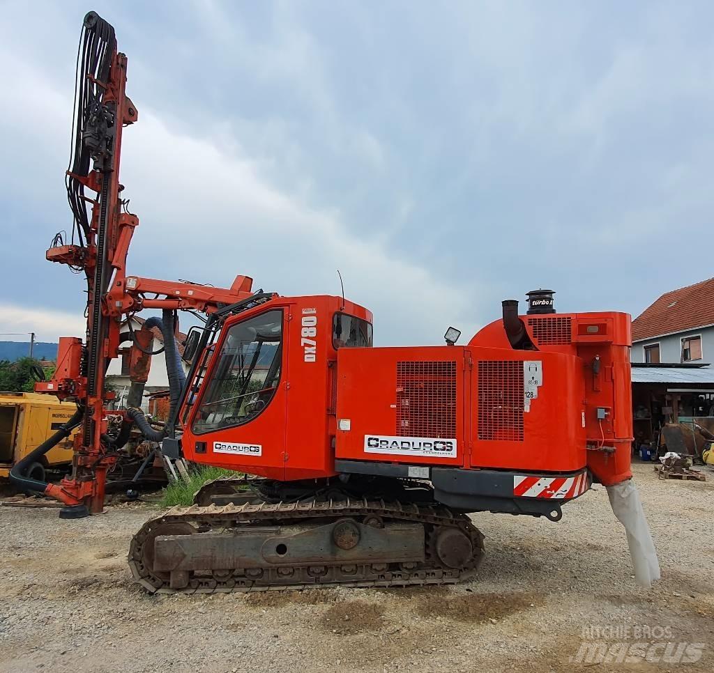 Sandvik DX 780 Oberflächenbohrgeräte