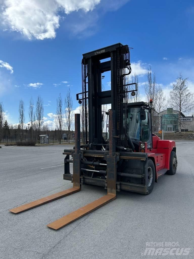 Kalmar DCG120-12 Diesel Stapler
