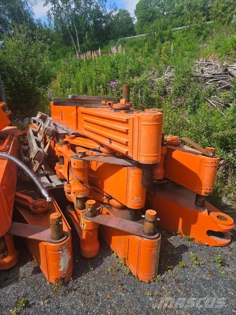 Hitachi ZX 350 LC-7 Ausleger