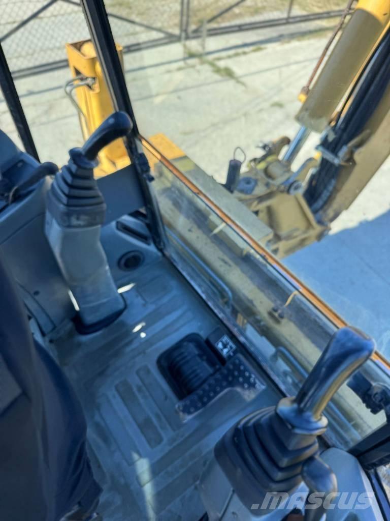 CAT 432 D Baggerlader