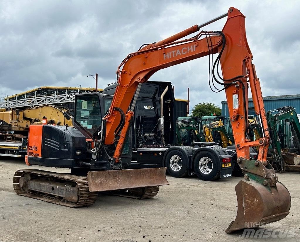 Hitachi Zaxis 85 USB Midibagger  7t - 12t