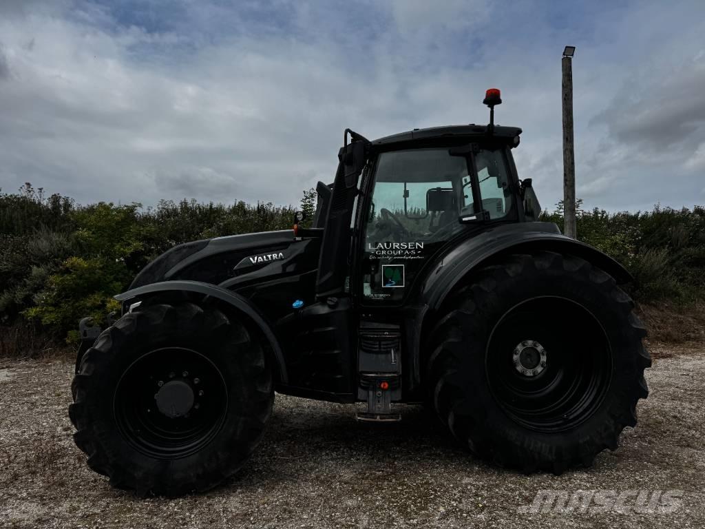 Valtra T 255 V Traktoren