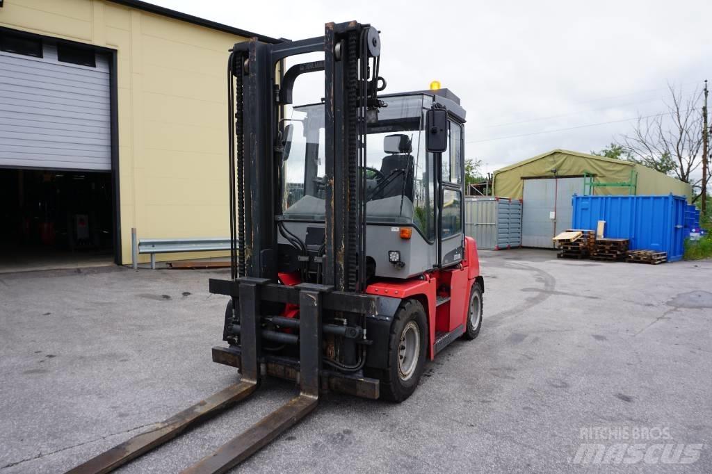 Kalmar DCF55-6H Diesel Stapler