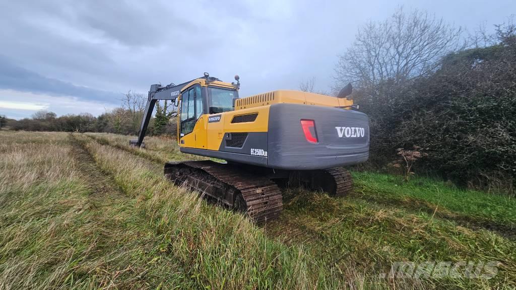 Volvo EC 250 D LR Raupenbagger