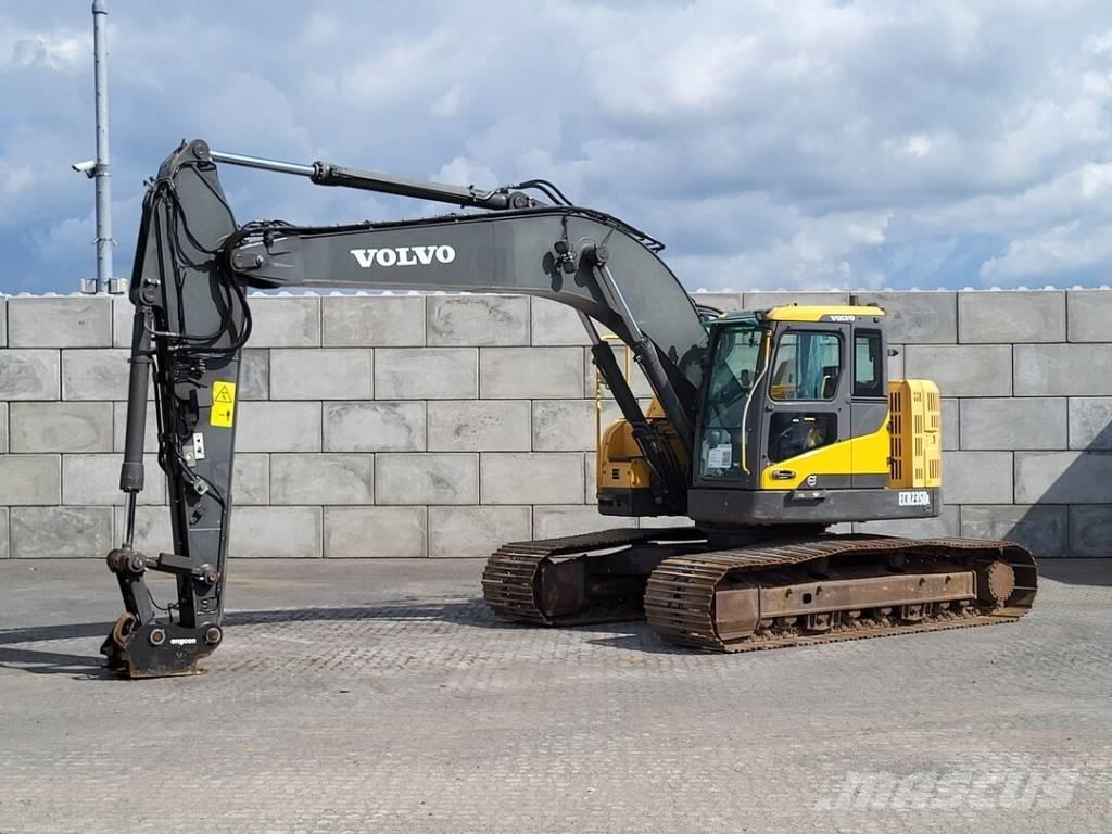 Volvo ECR 235 DL Raupenbagger