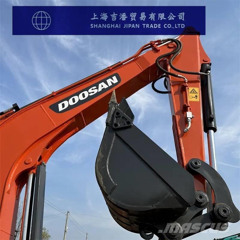 Doosan DX 60 Minibagger < 7t