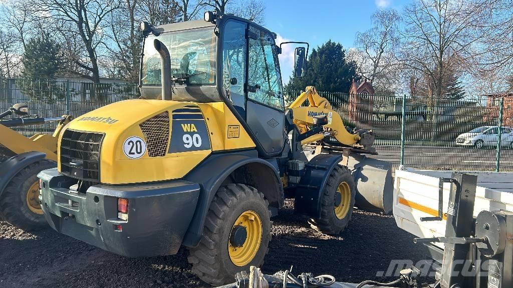 Komatsu WA 90 Radlader