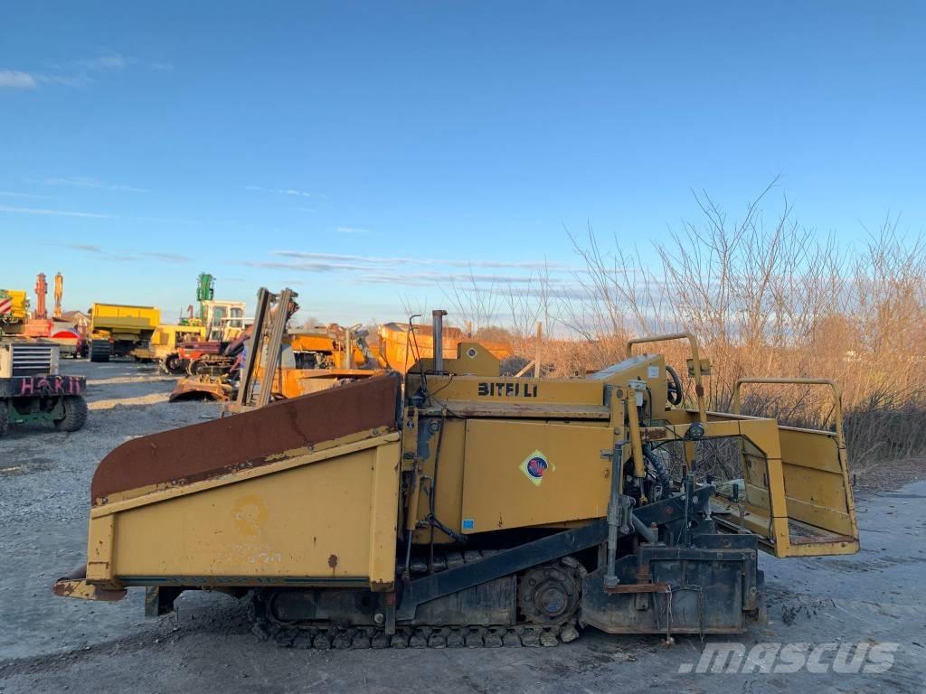 Bitelli BB 621 C Strassenfertiger