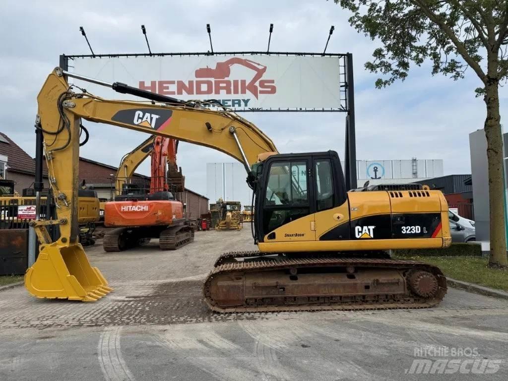 CAT 323DL (320DL) Raupenbagger