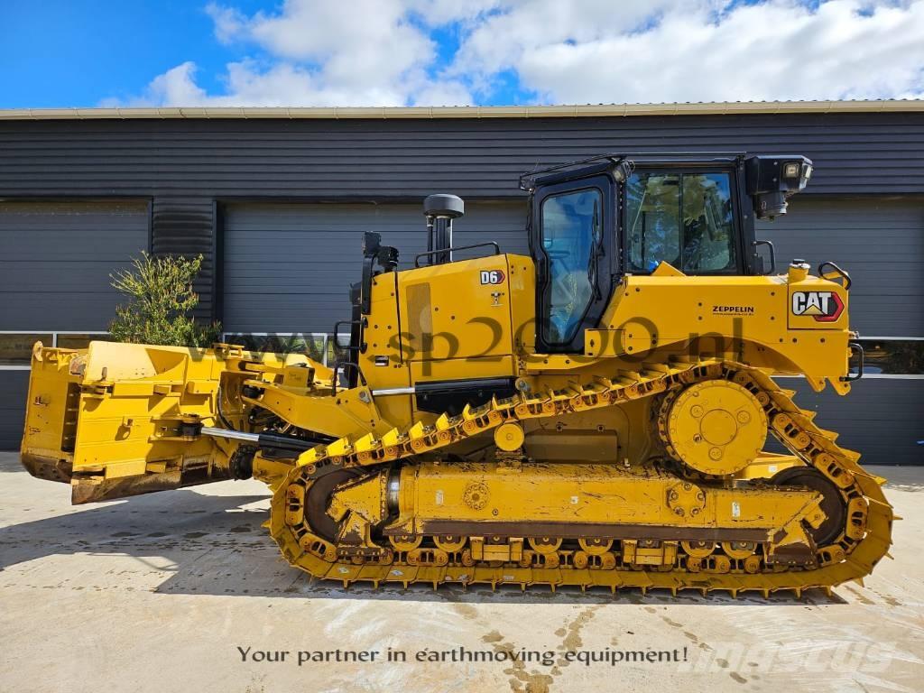 CAT D6 Bulldozer