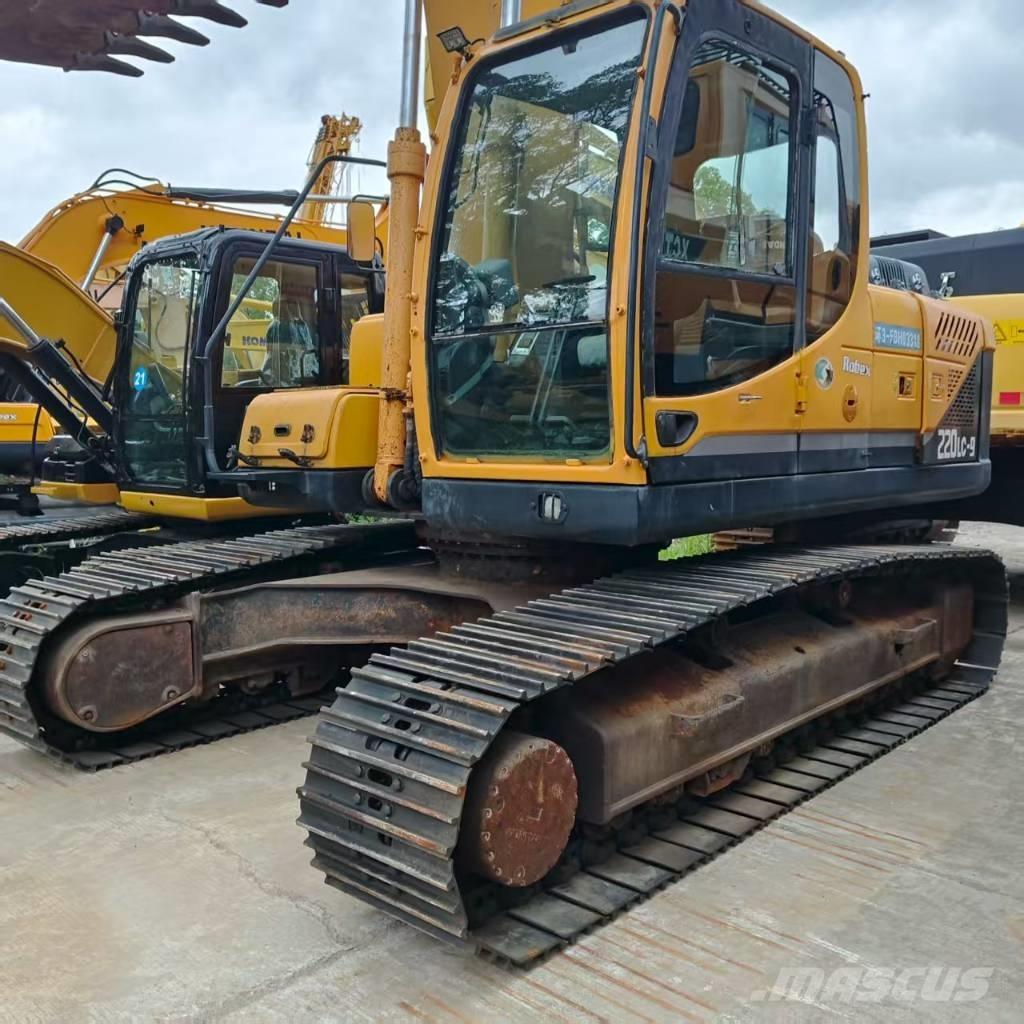 Hyundai R220LC-9S Raupenbagger