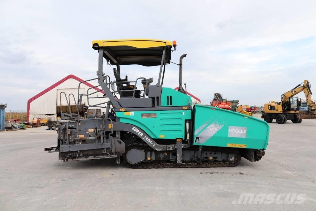 Vögele Super 1800 - 2 Strassenfertiger