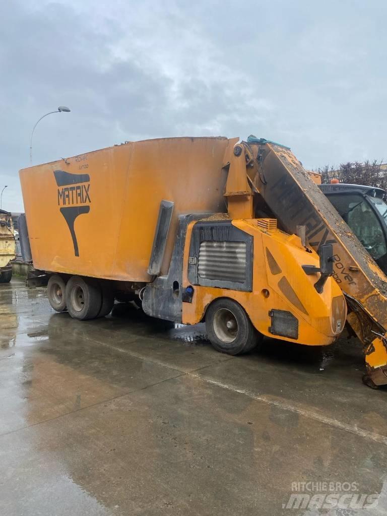  Matrix Rover Jumbo Futtermischwagen