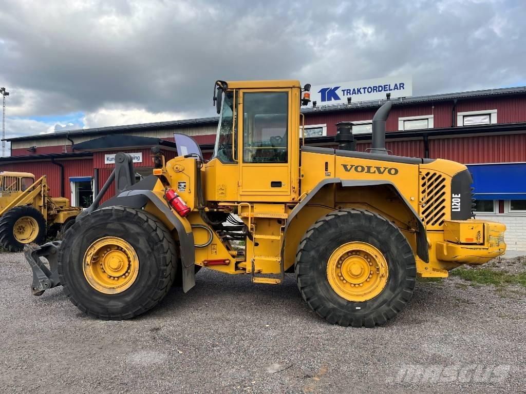 Volvo L 120 E Radlader