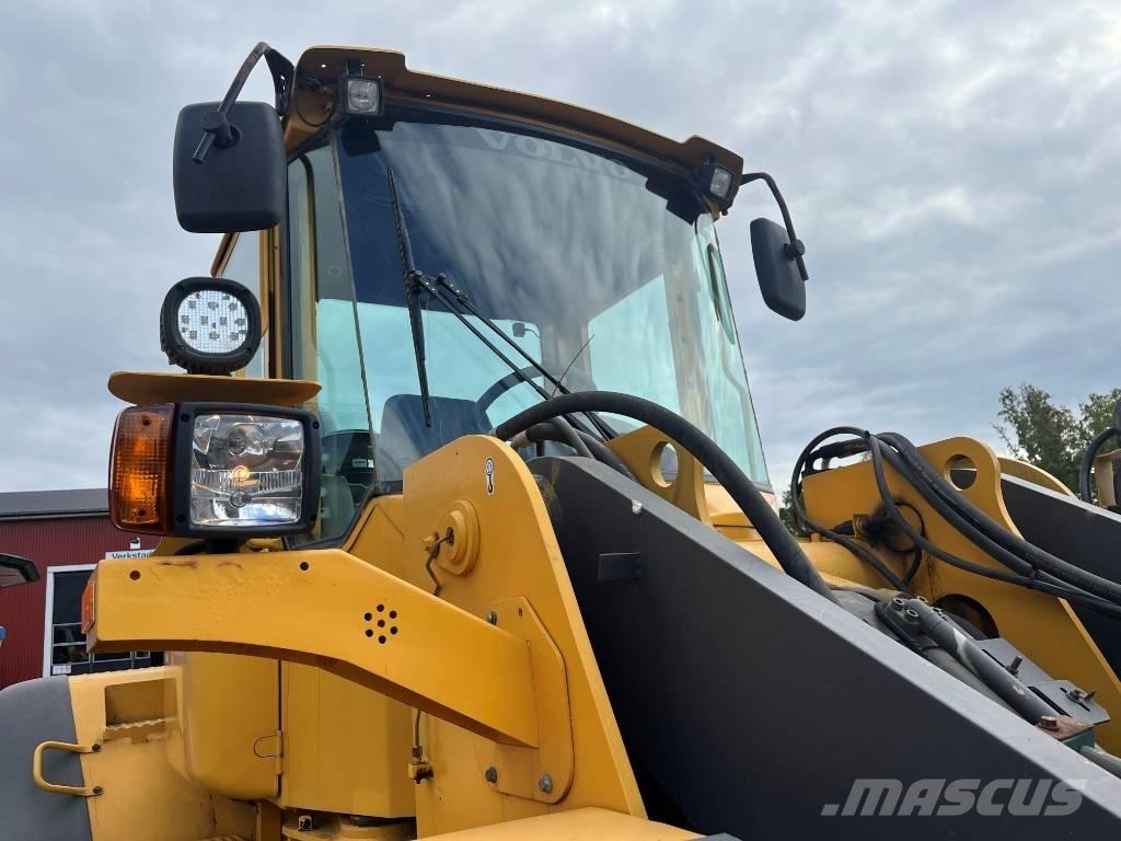 Volvo L 120 E Radlader