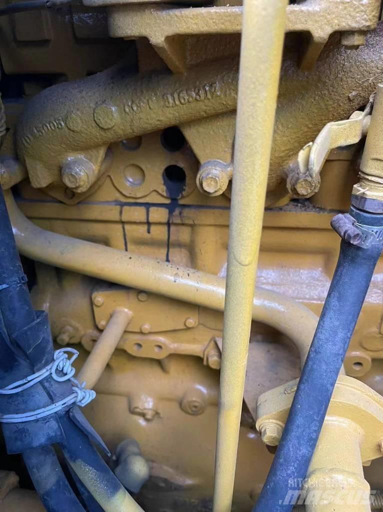 CAT D5N Bulldozer