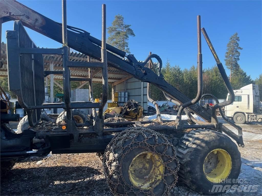 Timberjack 810B Forwarder