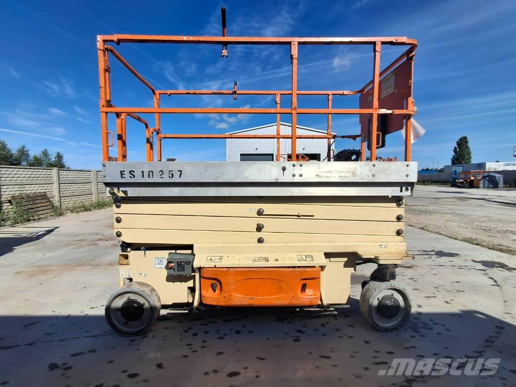 JLG 3246ES Scheren-Arbeitsbühnen