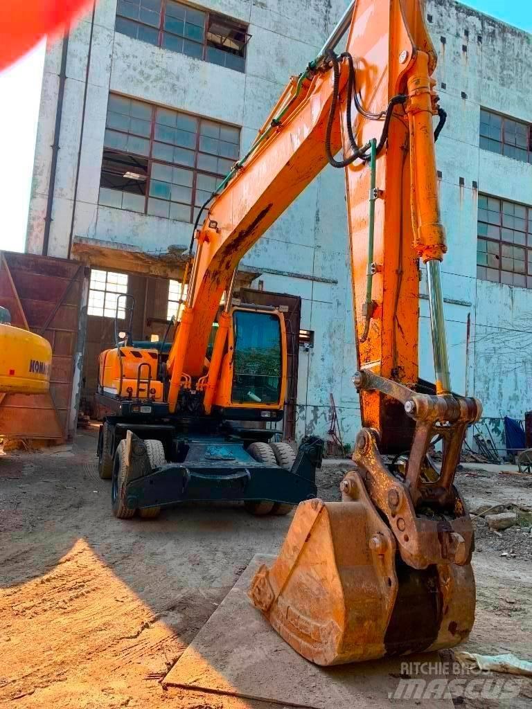 Hyundai R210W-9T Raupenbagger