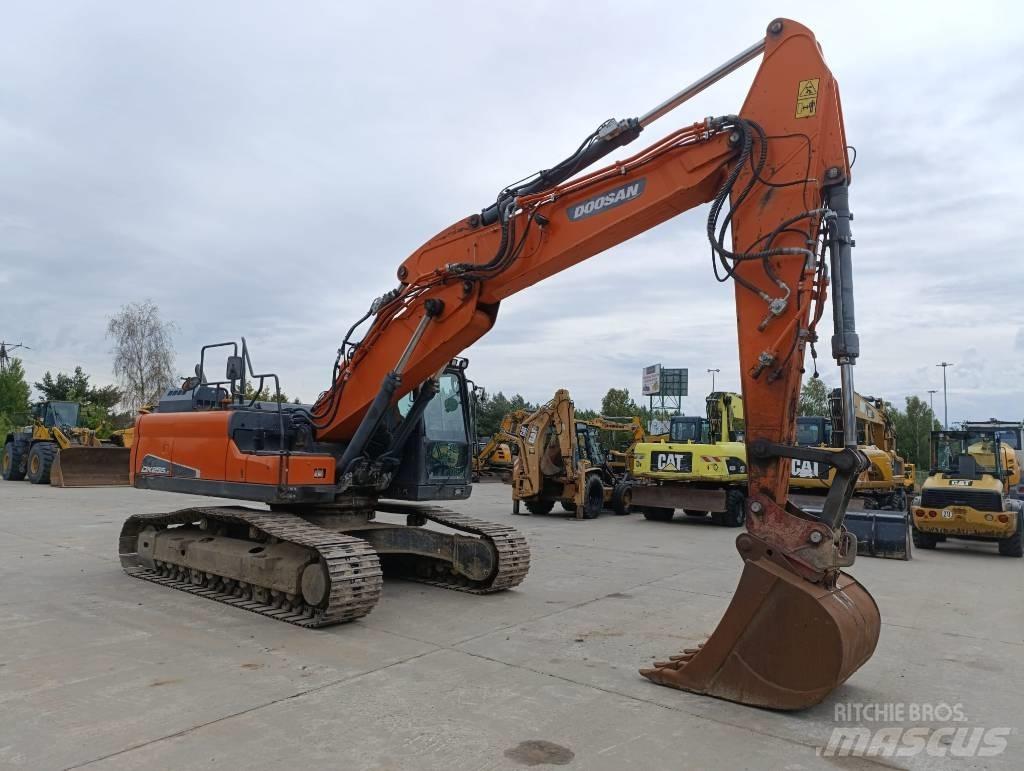 Doosan DX 255 LC-5 Raupenbagger