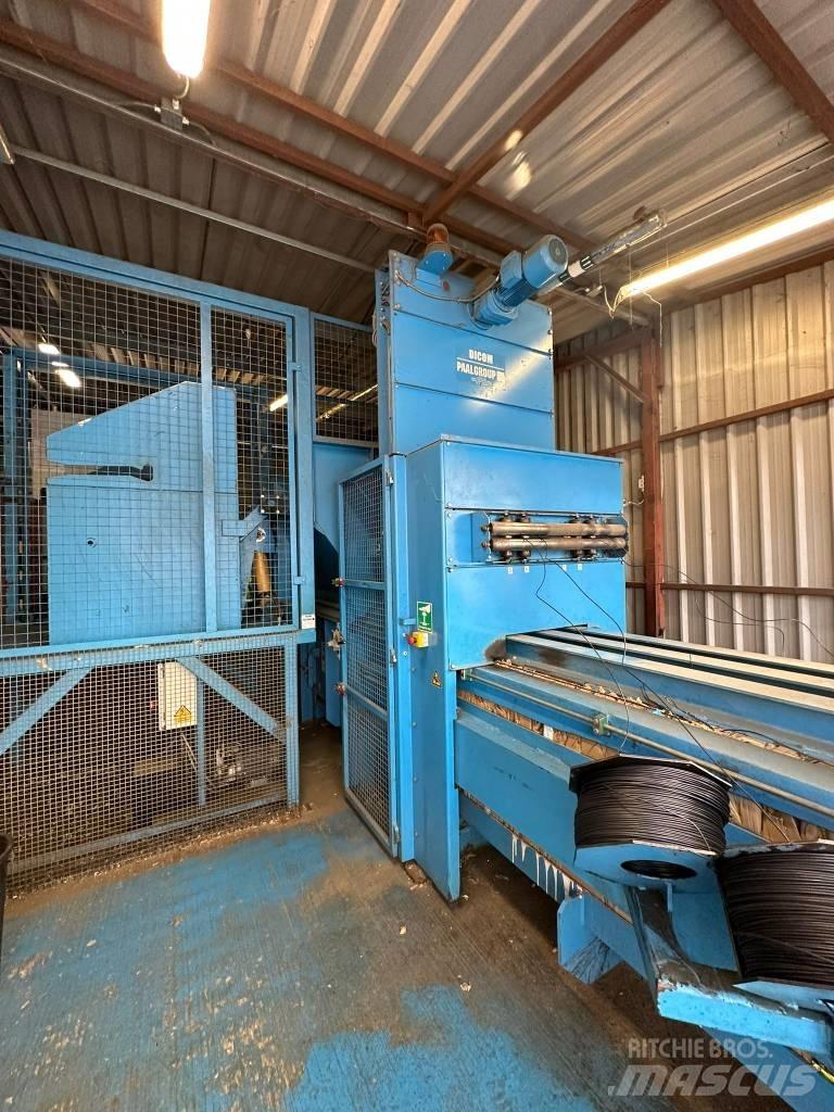 Paal Pacomat V-50 Ballenpressen