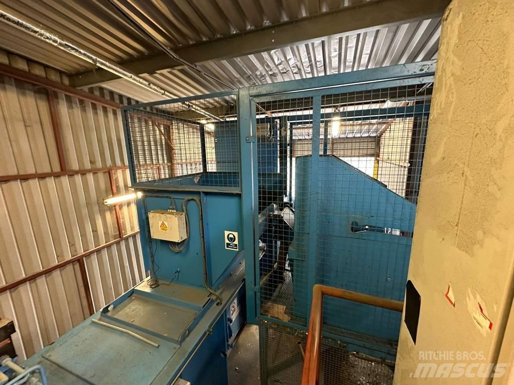 Paal Pacomat V-50 Ballenpressen