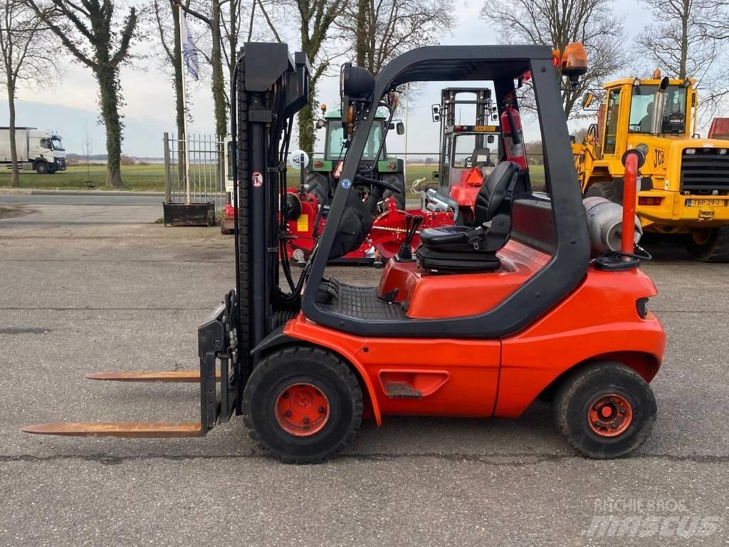 Linde H25T Gas Stapler