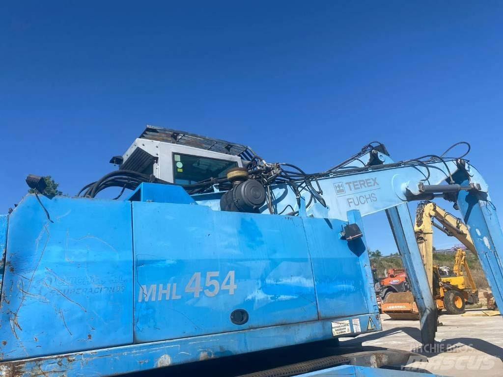 Fuchs MHL 454 Materialumschlag