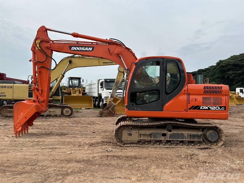 Doosan DX 120 Raupenbagger