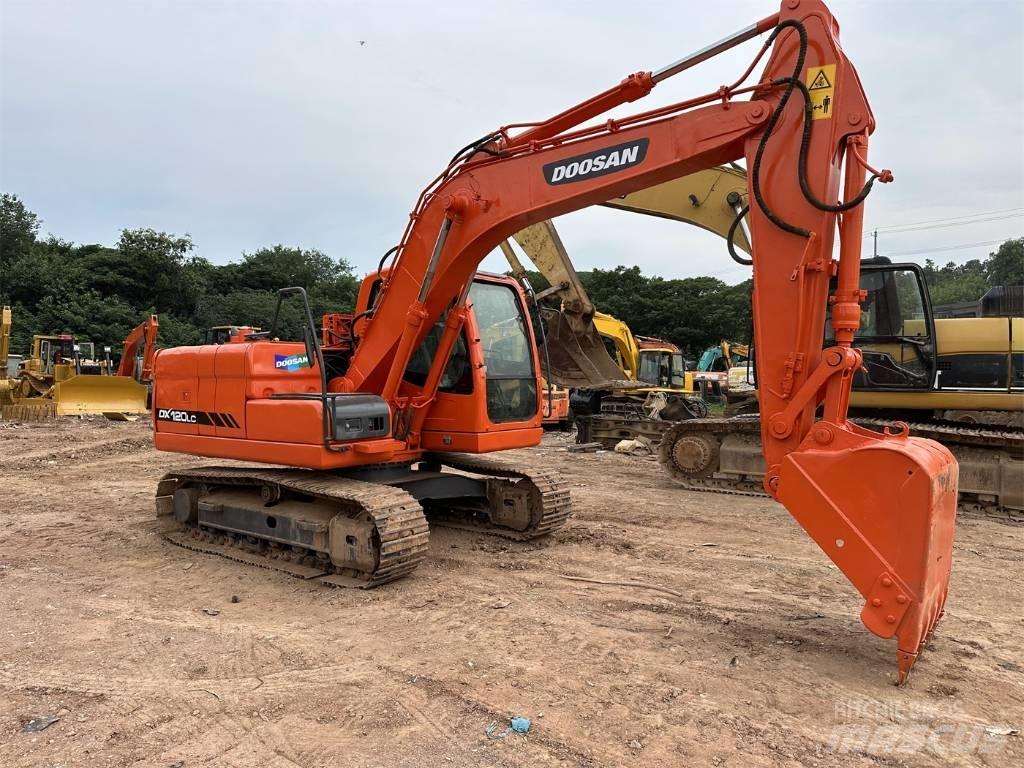 Doosan DX 120 Raupenbagger