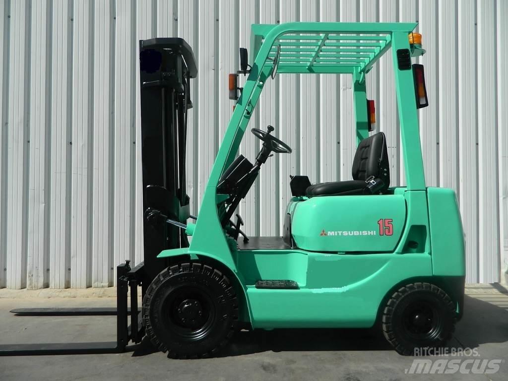 Mitsubishi FD15 Diesel Stapler