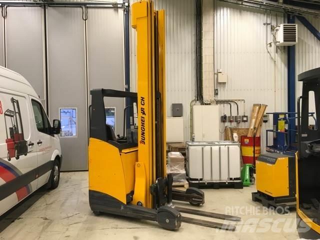 Jungheinrich ETV 214 Schubmaststapler