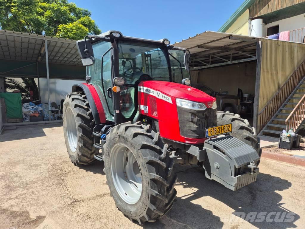 Massey Ferguson 5713 Traktoren