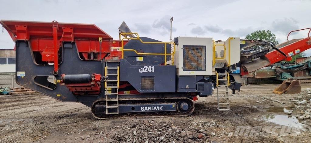 Sandvik QJ 241 Mobile Brecher