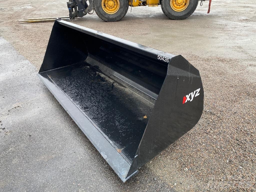 XYZ Snöskopa 260 cm Frontladerzubehör