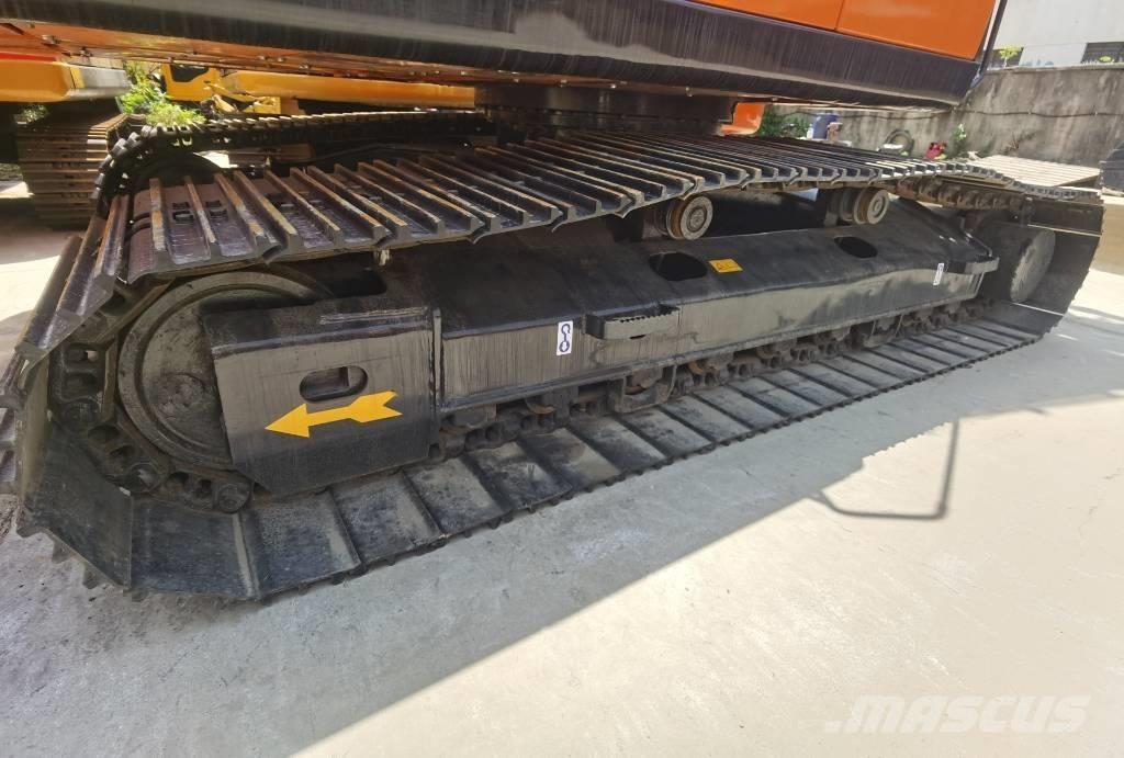 Doosan DX225LC-9C Raupenbagger