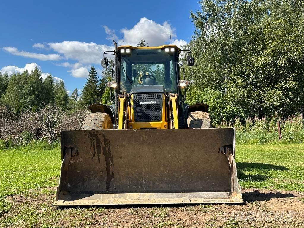 Komatsu WB 97 S-8 Baggerlader