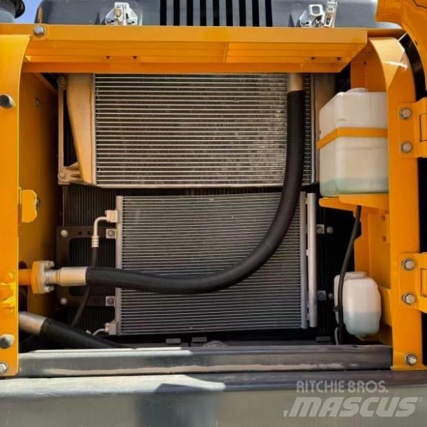 Hyundai R220-9S Raupenbagger