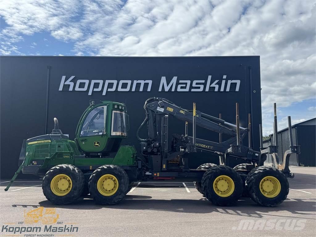 John Deere 1210G Forwarder