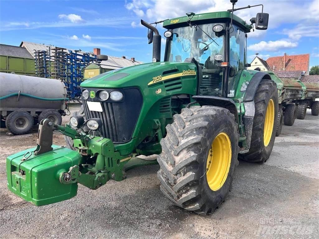 John Deere 7820 Traktoren