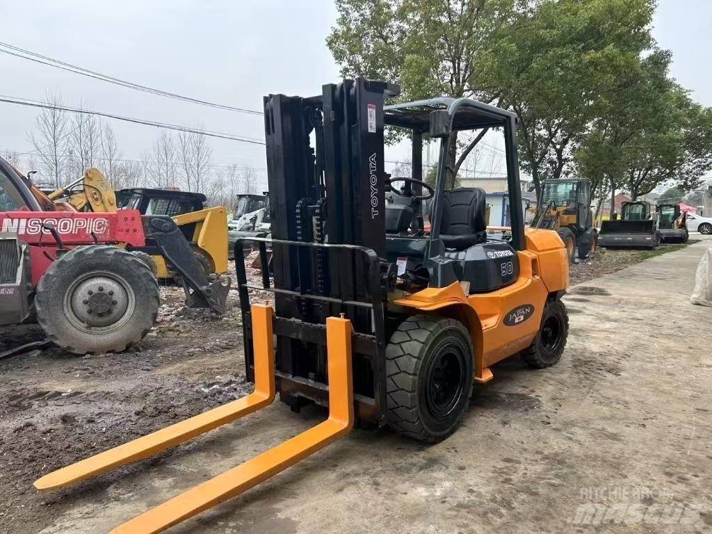 Toyota FD 50 Diesel Stapler