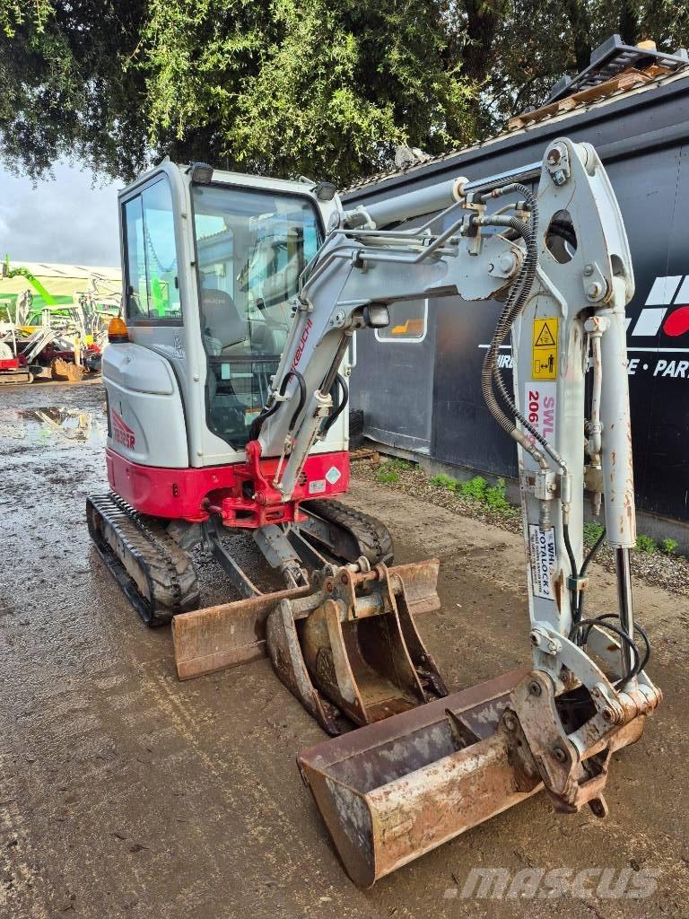 Takeuchi TB 325 R Minibagger < 7t