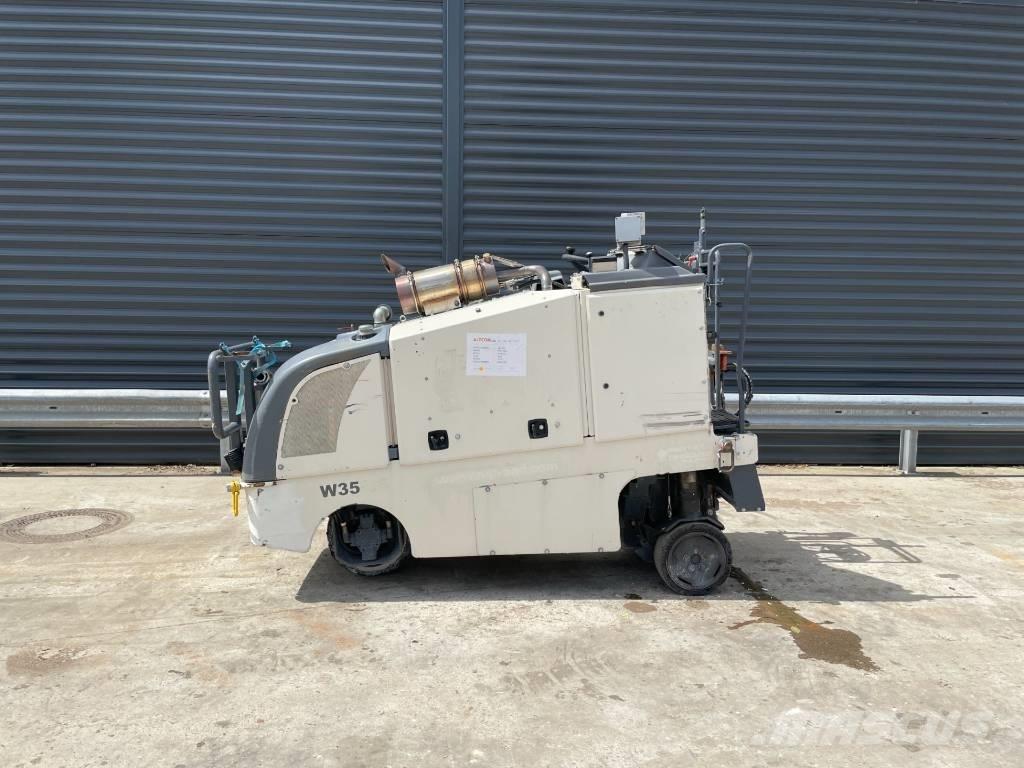 Wirtgen W 35 DC Asphaltfräsen