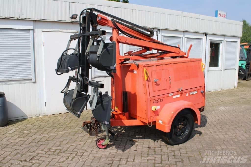JLG 6308 AN Lichtmasten