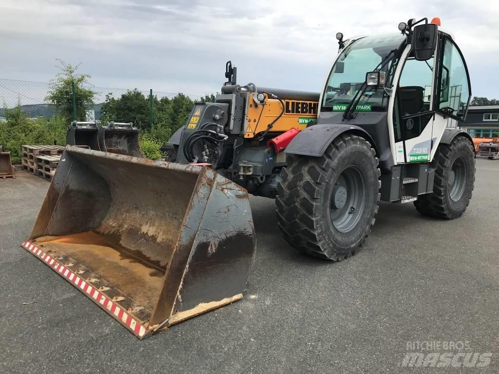 Liebherr T 33-10 s Teleskoplader