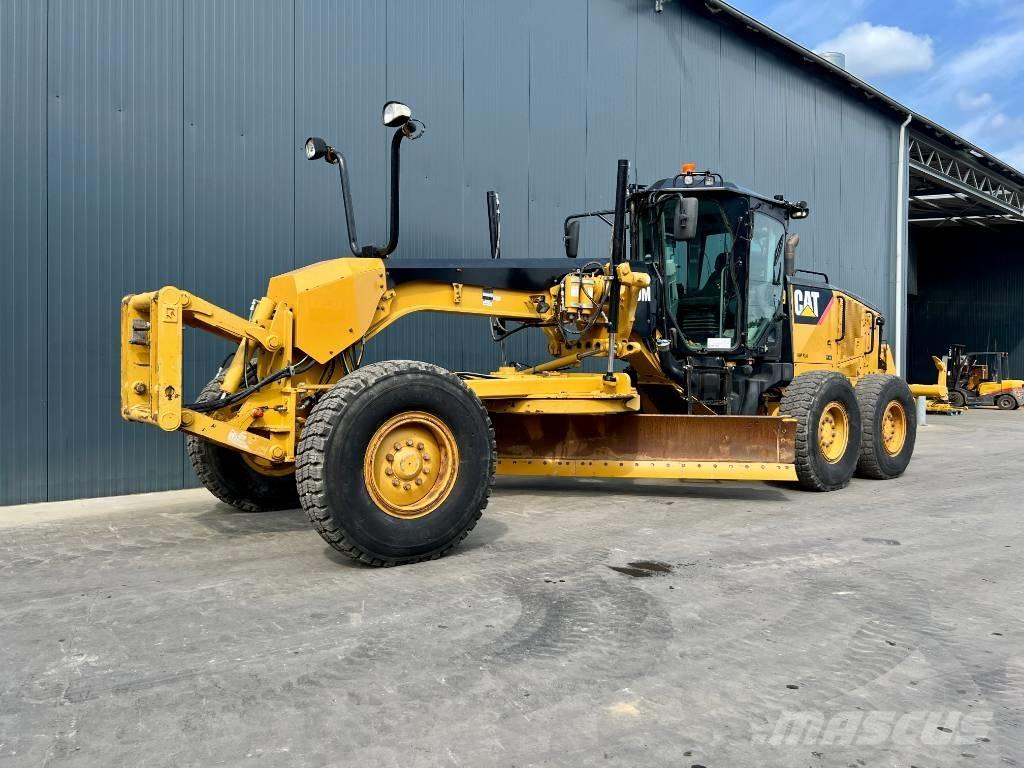 CAT 140M Grader
